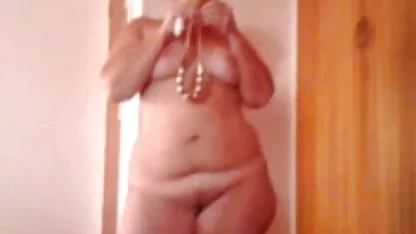 Busty real gangbang freiepornos
