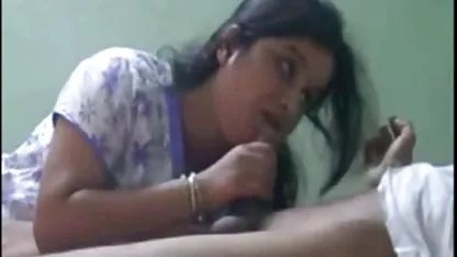 Reibt öl auf Ihre freie sexfilme in hd dicken latina pussy auf webcam